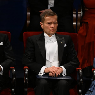 Krausz_Ferenc_a_Nobel-dij_atado_ceremonian_20231210_MTI_Koszticsak_Szilard